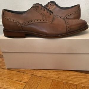 JOSEPH ABBOUD Wing Tip Men's Dress Shoe